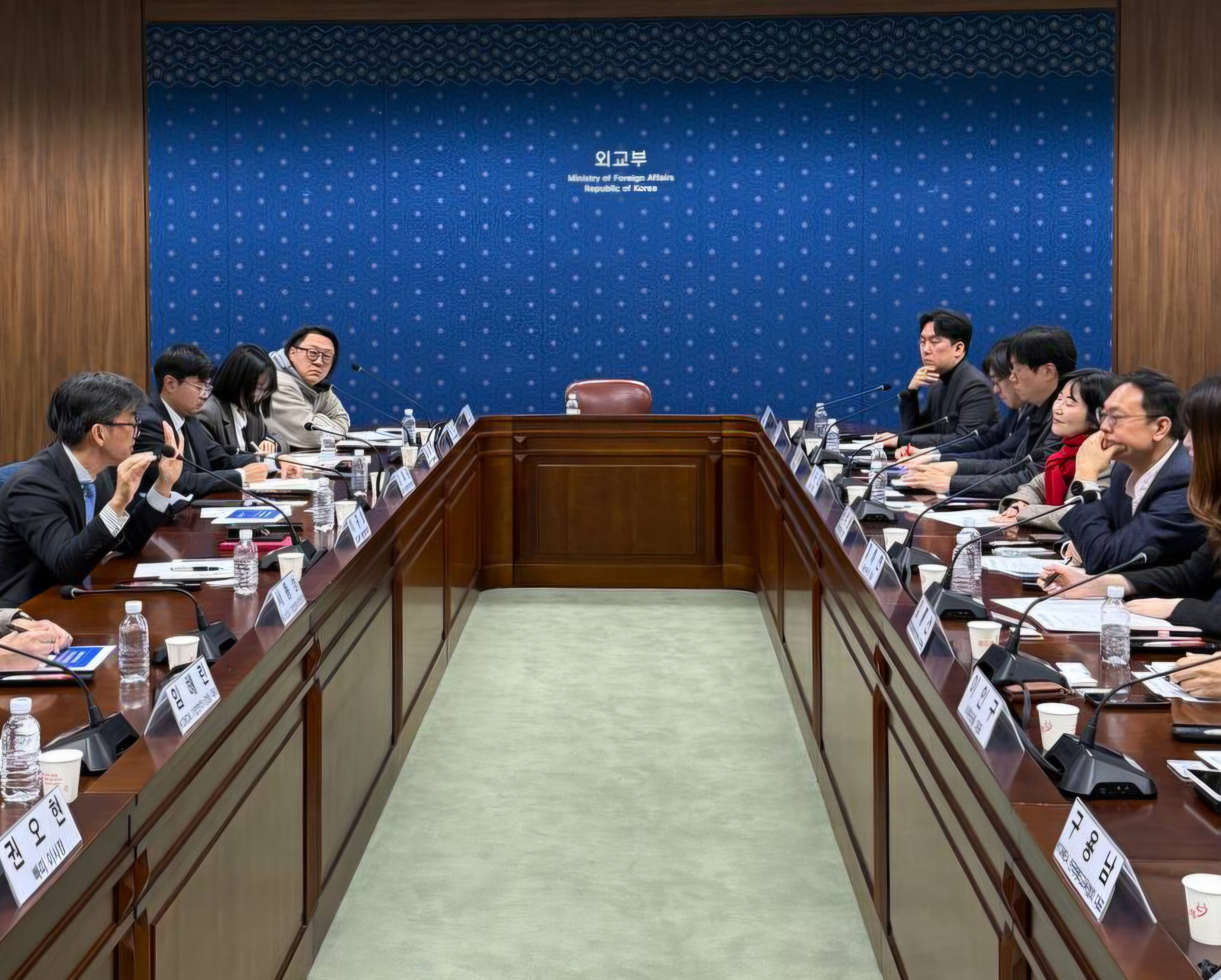 일회성 지원을 넘어선 소셜벤처와의 혁신적 개발협력을 통한 지속가능한 비즈니스 창출